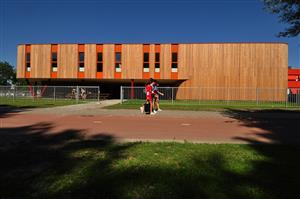 简洁的流线，开放的教室—荷兰Markenhage学院